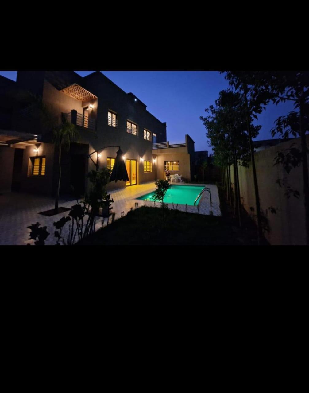 Mazigh & Piscine 别墅 *
