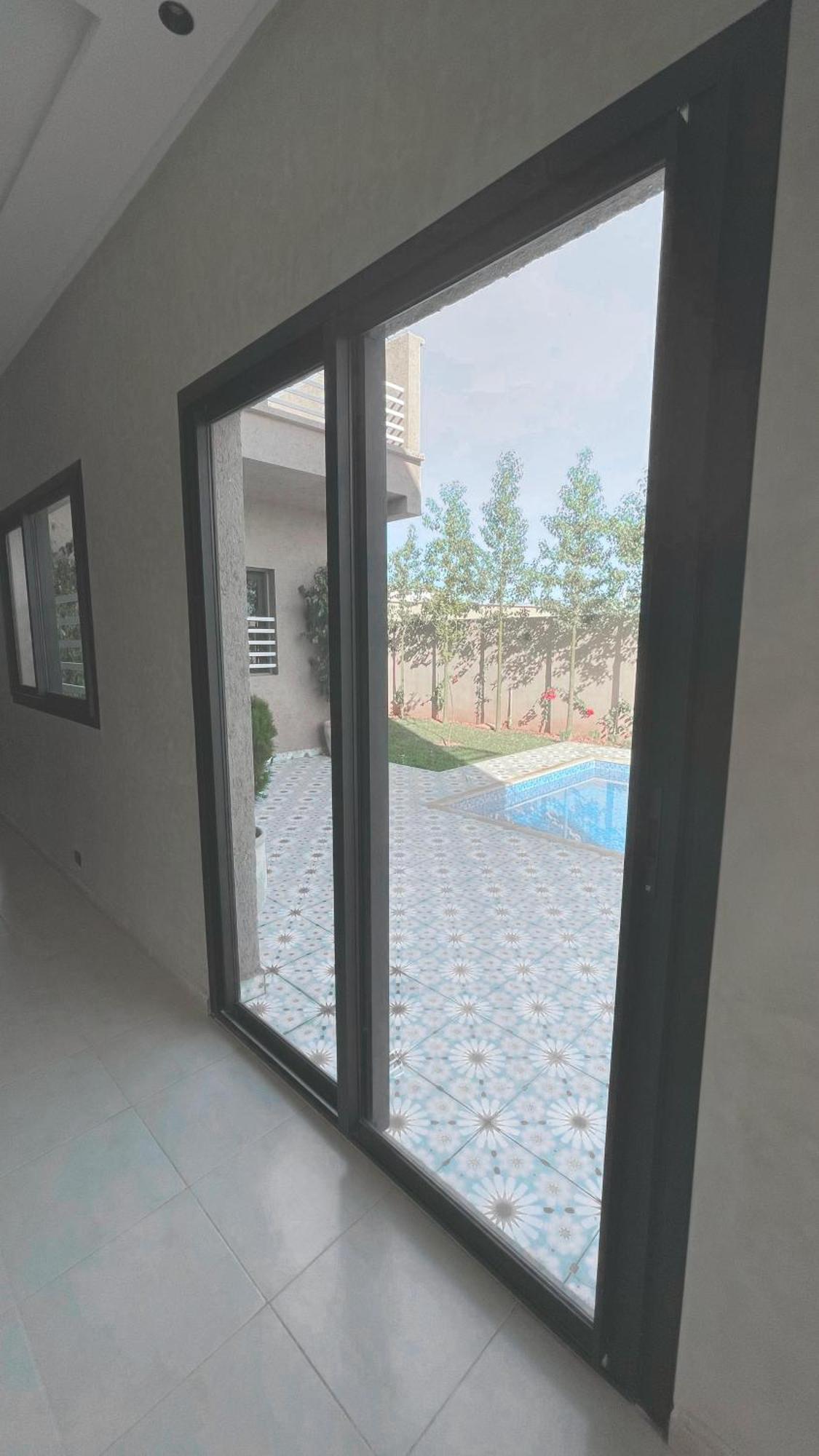 Mazigh & Piscine * 马拉喀什